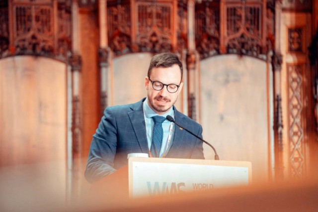 Prefeito lidera comitiva da Frente Nacional dos Prefeitos, em Barcelona