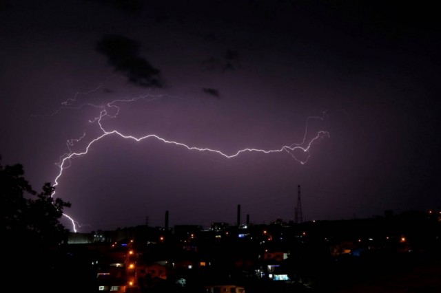 Defesa Civil emite alerta de tempestade severa até este sábado (8)