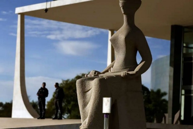 STF determina execução das penas de Bolsonaro e mais réus do Núcleo 1