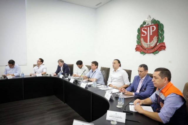 Governo de SP mobiliza gabinete de crise para chuvas na próxima semana