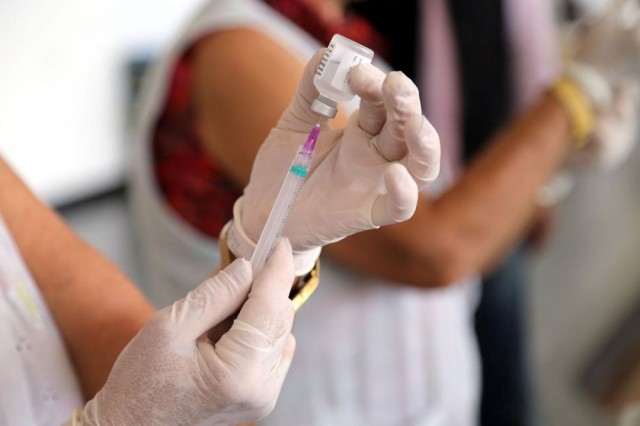 Vacinação contra o HPV para jovens está prorrogada até junho de 2026