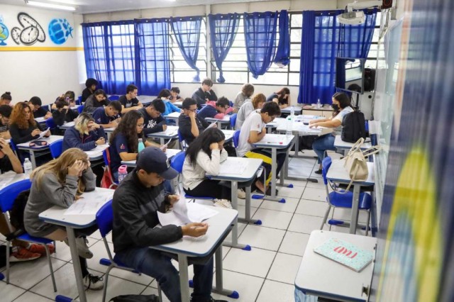 Atribuição de aulas da rede estadual começa na próxima segunda-feira (19)