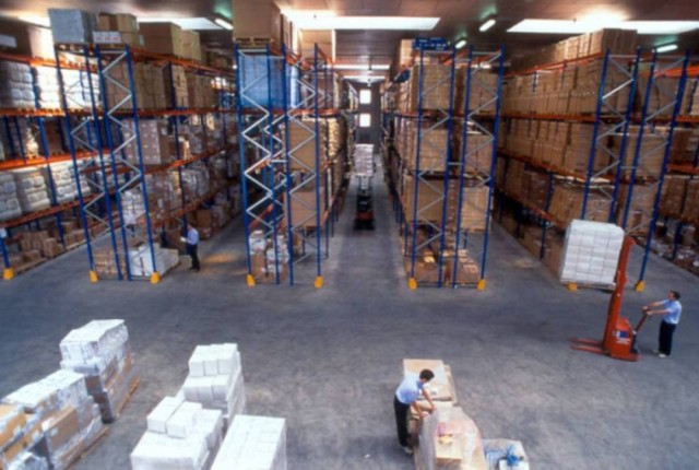 Jacareí tem vagas em cursos gratuitos de Auxiliar Administrativo e Logística