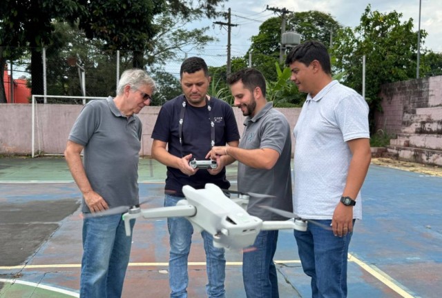 Jacareí capacita servidores para operação de drone em serviços públicos municipais