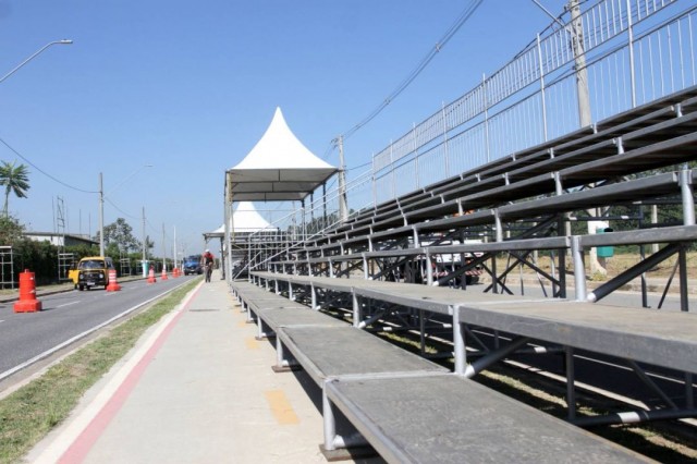 Desfile das escolas de samba será na Davi Lino, neste domingo (15)