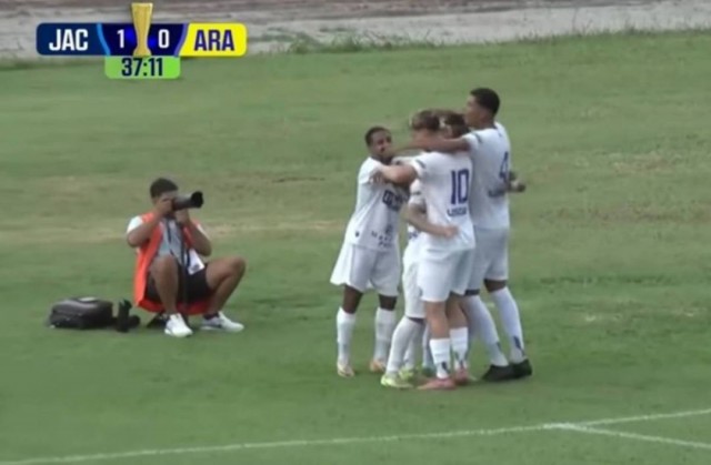 Sequência positiva coloca Jacareí em jogo contra rival do mesmo patamar