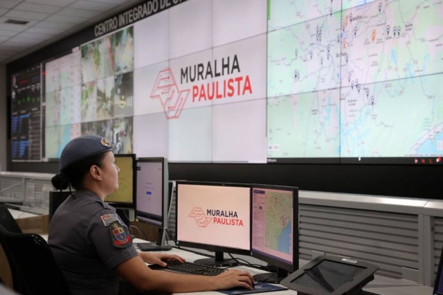 Polícia prende foragidos durante o jogo entre Palmeiras e São Paulo