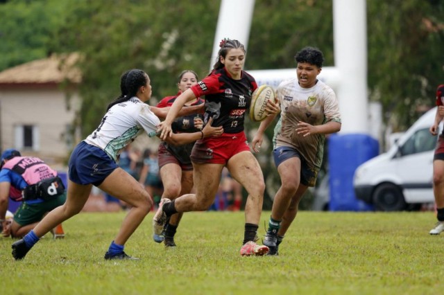 Equipes de Jacareí disputam Copa Caipira de Rugby Sevens na categoria Sub-17