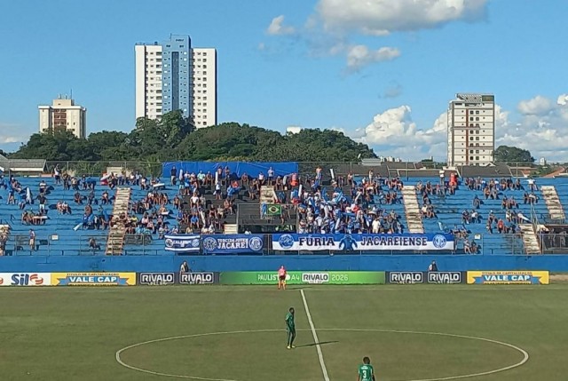 Jacareí FC reduz preço dos ingressos para jogo decisivo contra o ECUS
