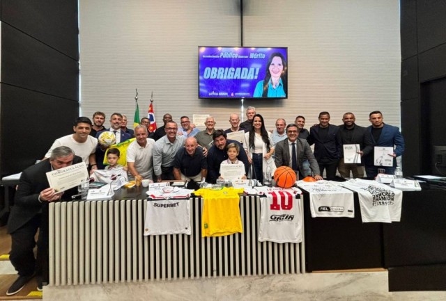 Leticia Aguiar reúne ídolos do esporte em homenagem na Alesp