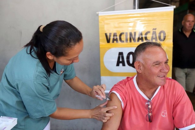 Vacinação Itinerante estará no Mercado Municipal neste sábado (11)