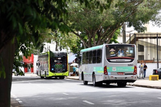 São José inova e passa a contar com linhas de ônibus 24h