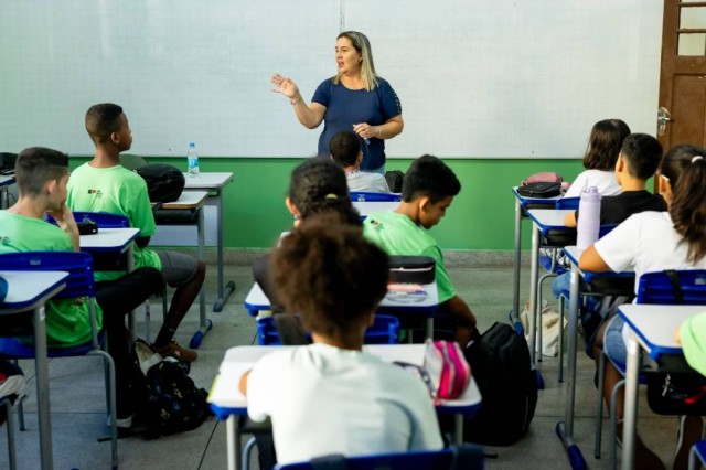 São Paulo abre processo seletivo para professores do Fundamental e Médio