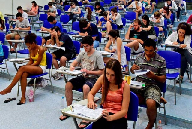 Alunos da rede estadual têm até sexta-feira (5) para confirmar Enem