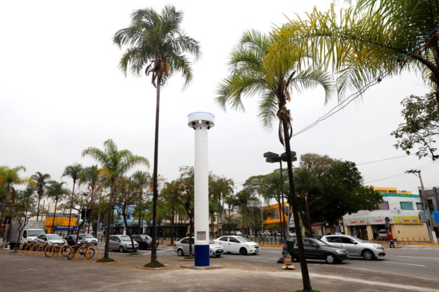 Prefeitura instala novos totens para ampliar monitoramento da segurança