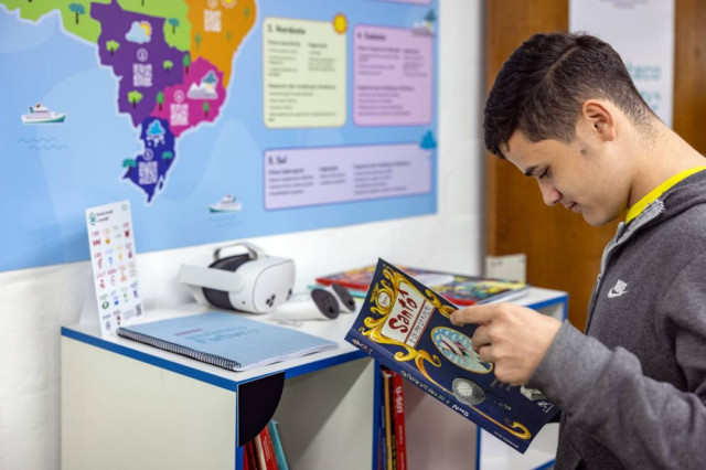Escola de Jacareí ganha biblioteca com foco em sustentabilidade e robótica