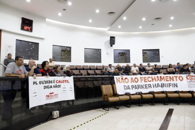 Câmara mantém veto do prefeito a projeto de lei de sua própria autoria