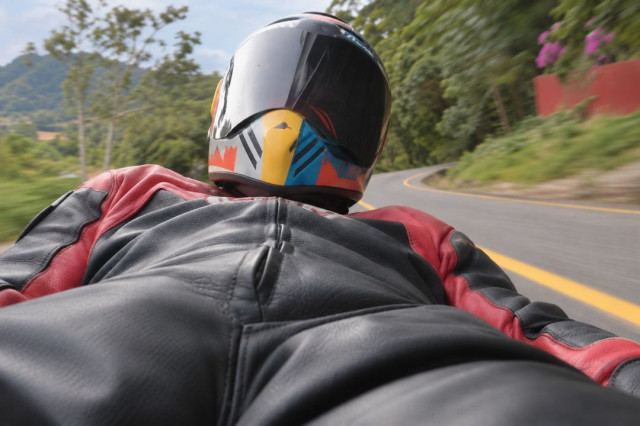 Atleta de Jacareí disputa prova a mais de 100 km/h em Minas Gerais