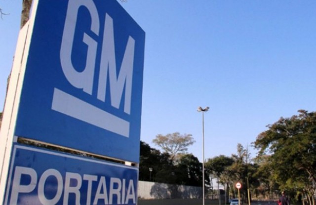 GM demite trabalhadores da fábrica de São José dos Campos