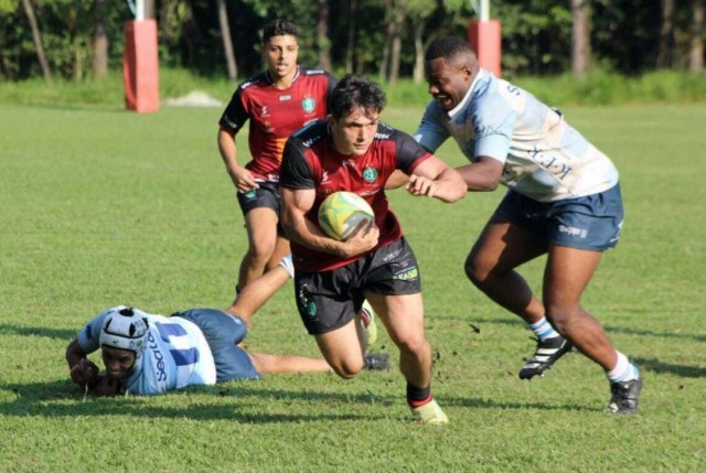 Jacareí vence mais uma e segue líder no Campeonato Brasileiro