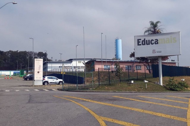Bombeiro morre durante resgate em caixa d'água do EducaMais Esperança