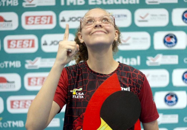 Atleta de Jacareí conquista 3 medalhas de ouro em evento nacional