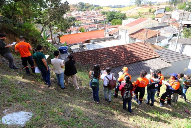 Capacitação do IPT expande atuação para mapeamento de áreas de risco, em Jacareí